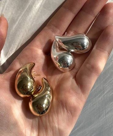 Waterdrop earrings in Medium / small & ribbed