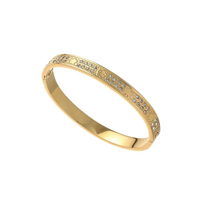Designer inspired clove bangle | Waterproof | 18k gold plated